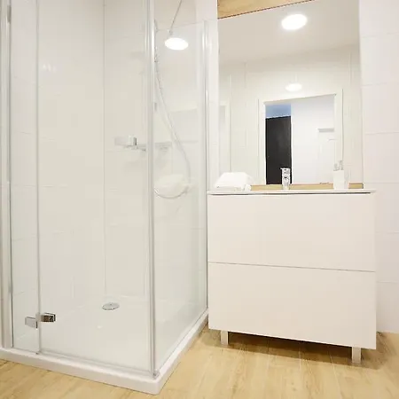 Apartament Solna 105 アパート
